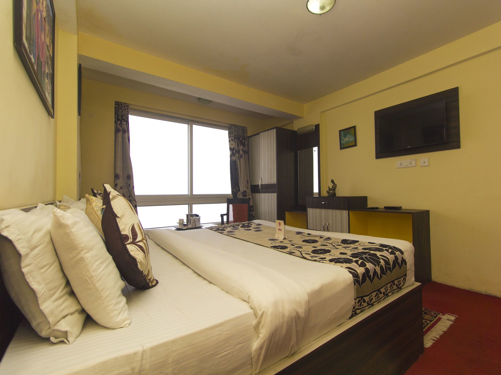 Oyo 4516 Golden Wind Horse Hotel ดาร์จีลิง ภายนอก รูปภาพ